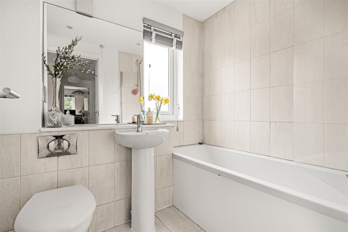 Booth Close, Hertford