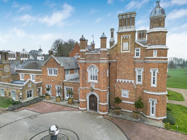 Hamels Park, Buntingford