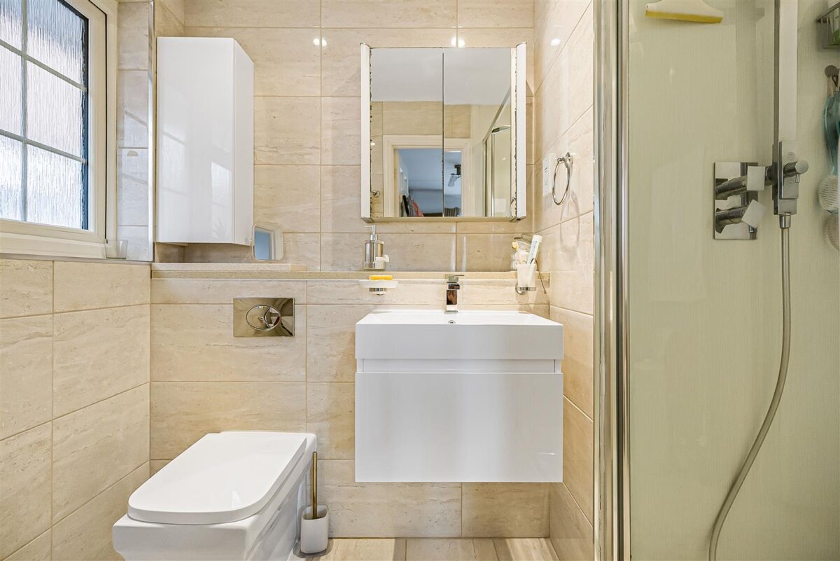 Bittern Close, Cheshunt, Waltham Cross