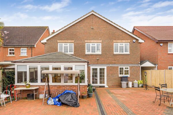 Bittern Close, Cheshunt, Waltham Cross