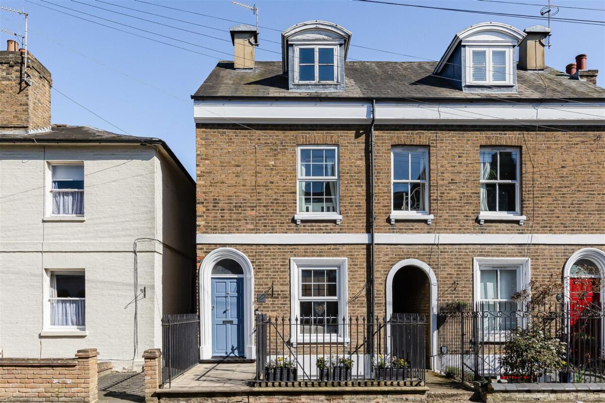 Villiers Street, Hertford