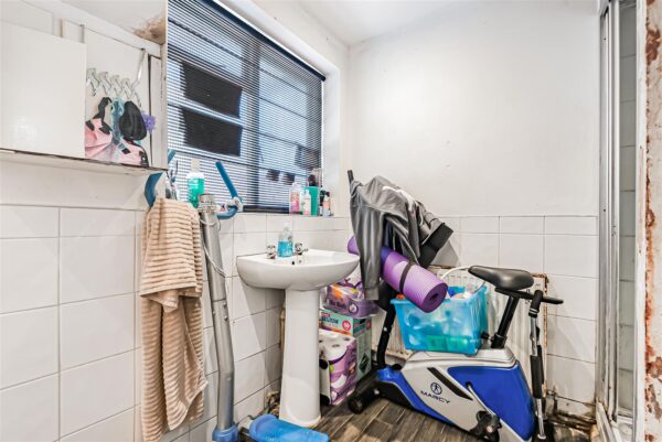 Cadmore Lane, Cheshunt, Waltham Cross