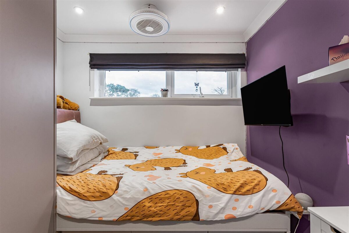 Turners Close, Bramfield, Hertford