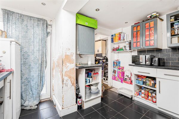 Cadmore Lane, Cheshunt, Waltham Cross