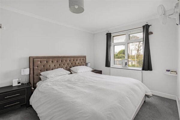 Turners Close, Bramfield, Hertford