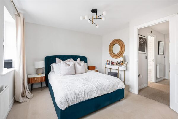 Olvega Drive, Buntingford