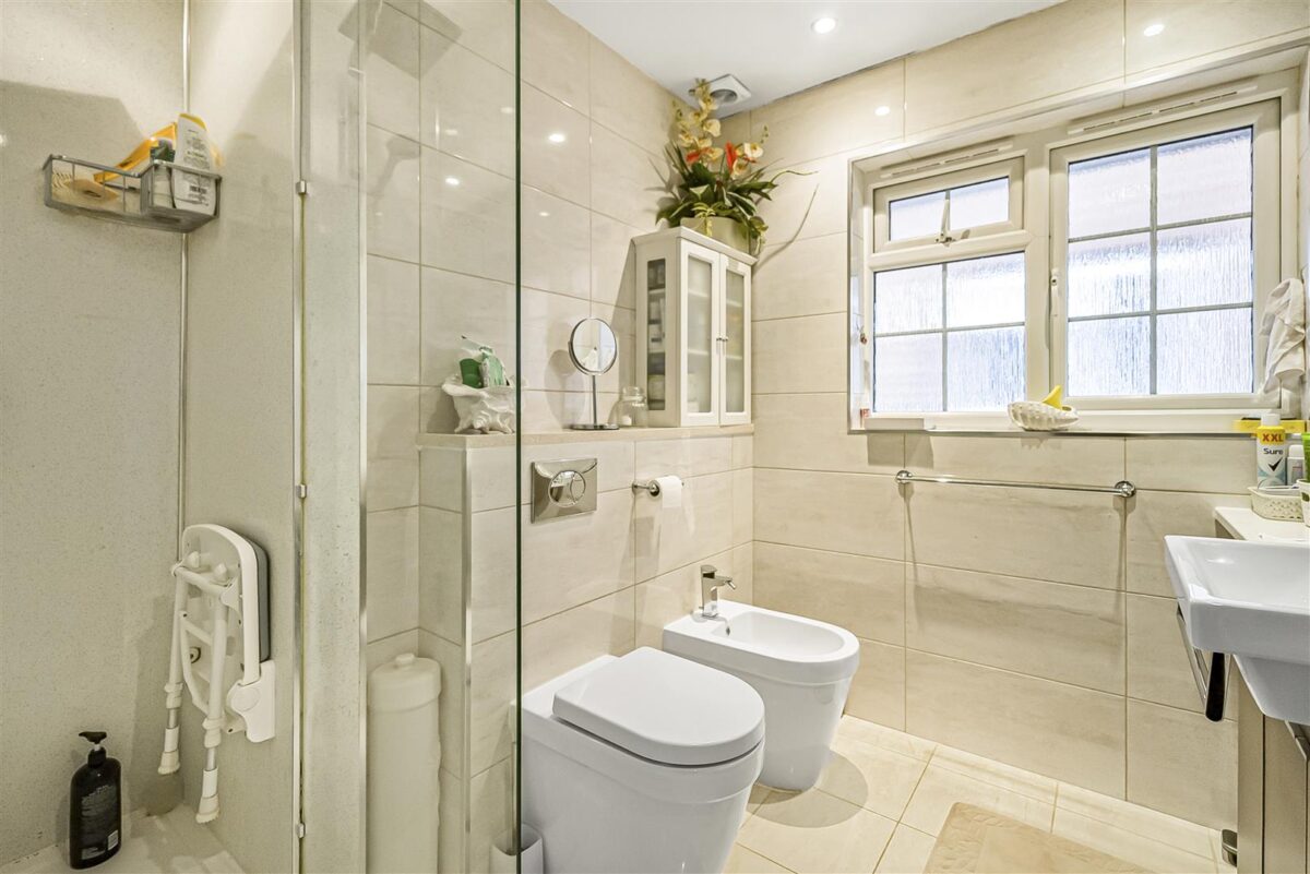 Bittern Close, Cheshunt, Waltham Cross