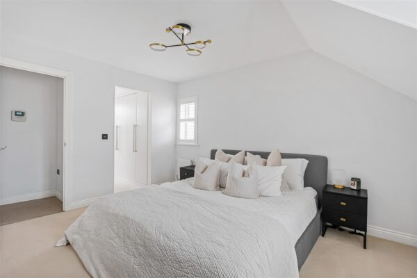 Olvega Drive, Buntingford