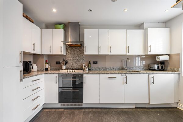 Olvega Drive, Buntingford