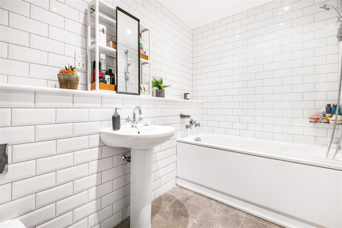 Evron Place, Hertford