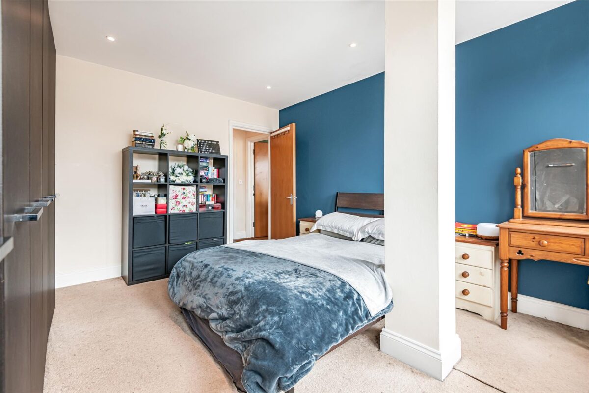 Evron Place, Hertford