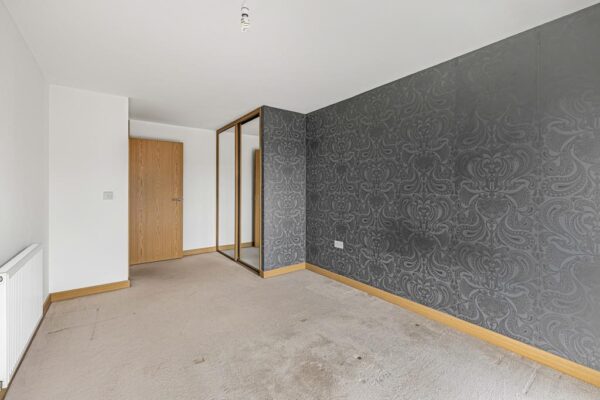 Smeaton Court, Hertford