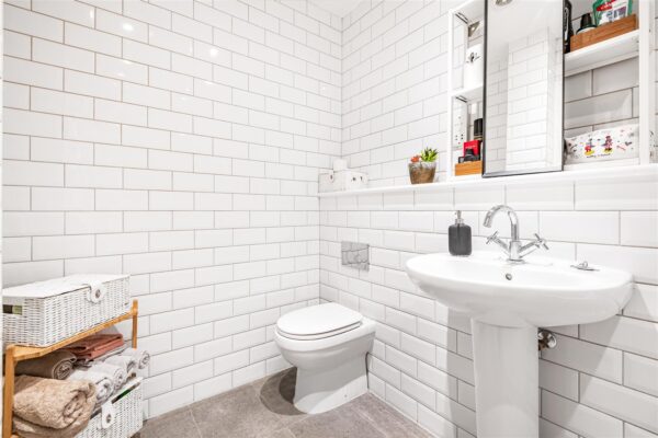 Evron Place, Hertford