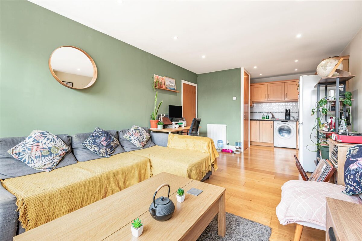 Evron Place, Hertford