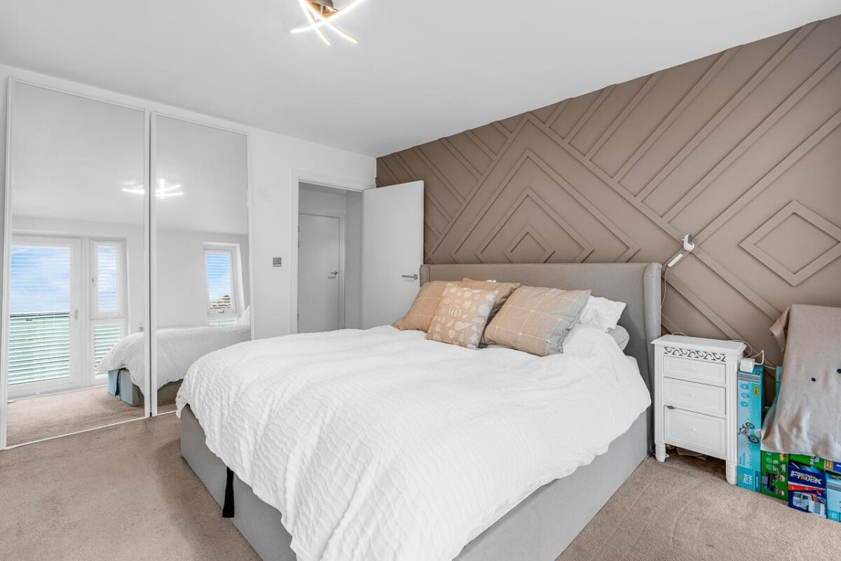 Cowper Close, Ware, SG12