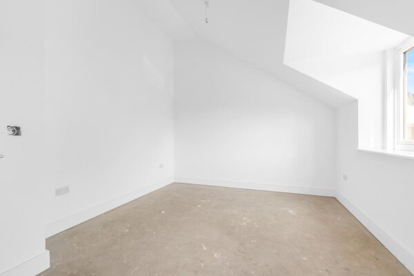 White Horse Mews, High Cross, SG11