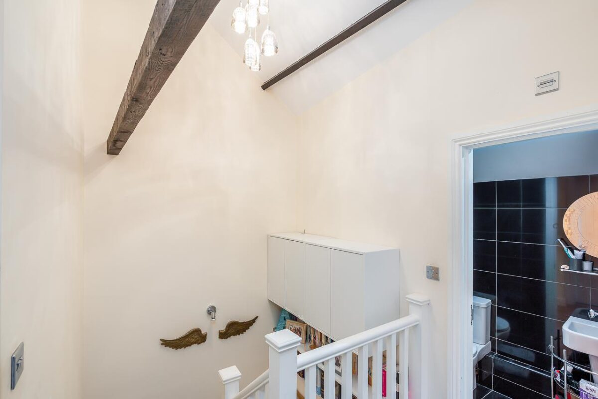 Maidenhead Yard, Hertford, SG14