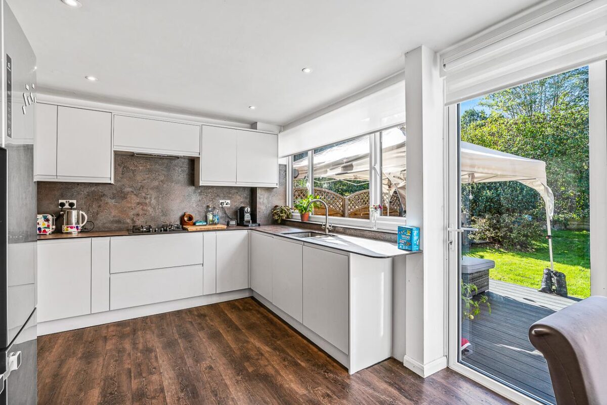 Brookside, Hertford, SG13