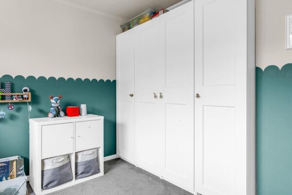 Brookside, Hertford, SG13