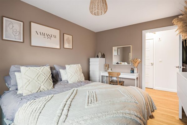 Constables Way, Hertford, SG13