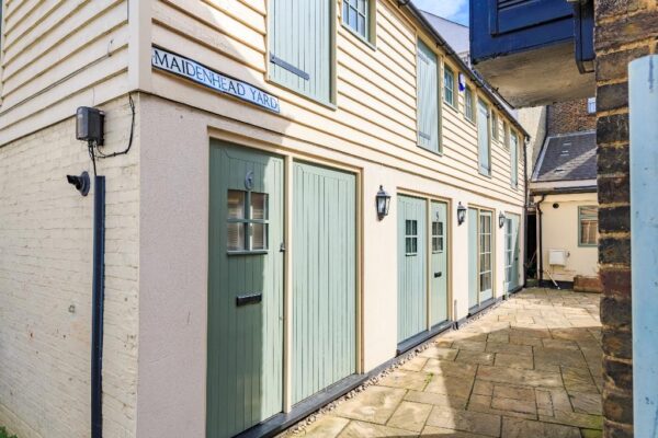 Maidenhead Yard, Hertford, SG14
