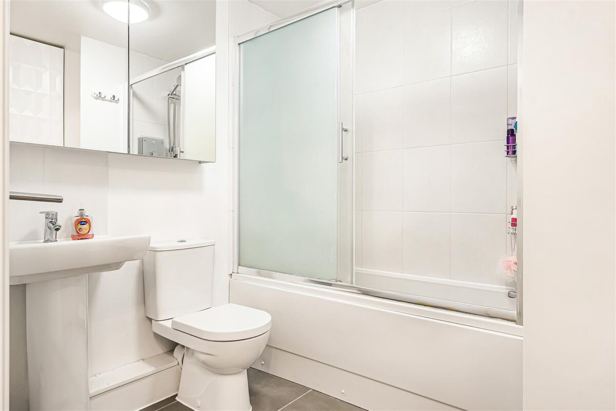 Constables Way, Hertford, SG13