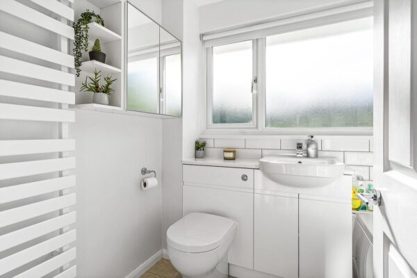 Brookside, Hertford, SG13