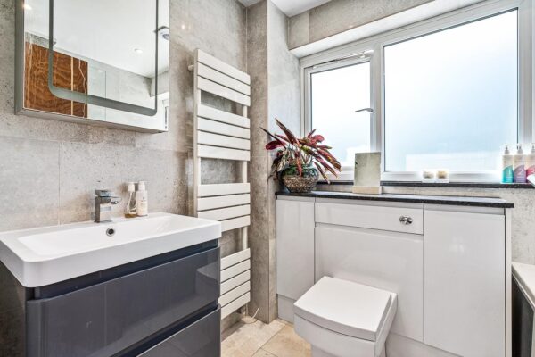 Brookside, Hertford, SG13