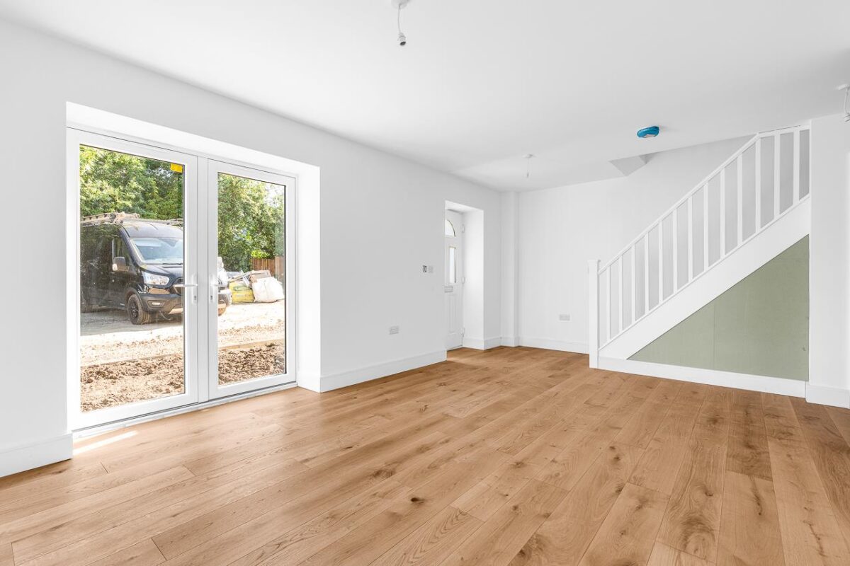 White Horse Mews, High Cross, SG11