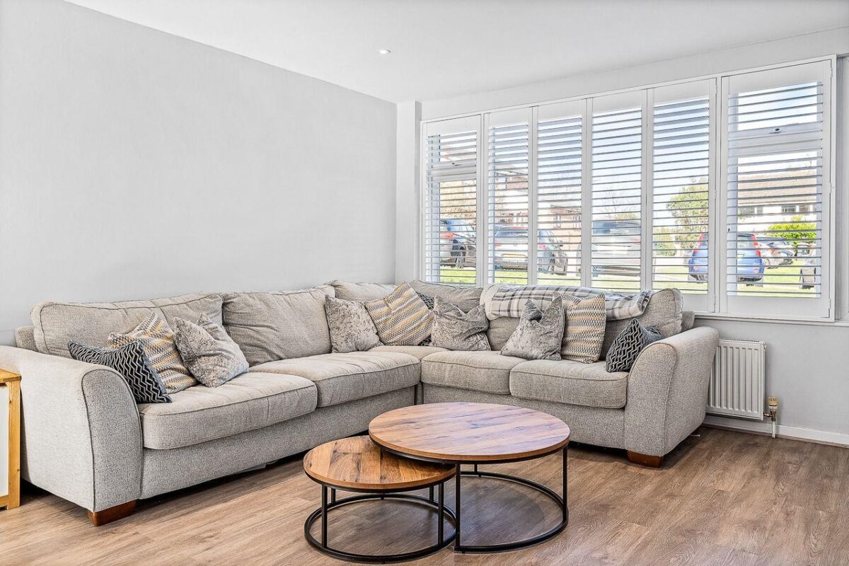 Brookside, Hertford, SG13