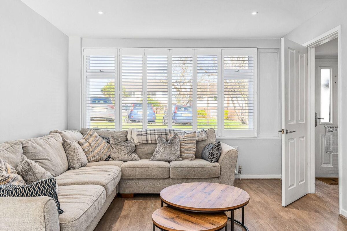 Brookside, Hertford, SG13