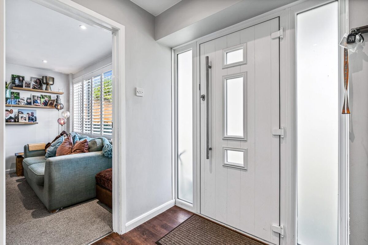 Brookside, Hertford, SG13