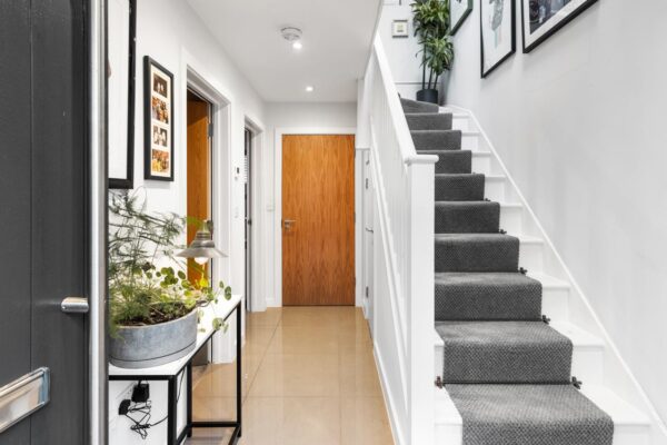 North Road, Hertford, SG14