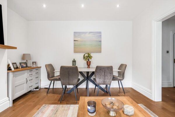 North Road, Hertford, SG14