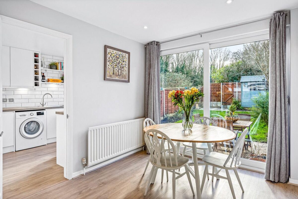 Brookside, Hertford, SG13