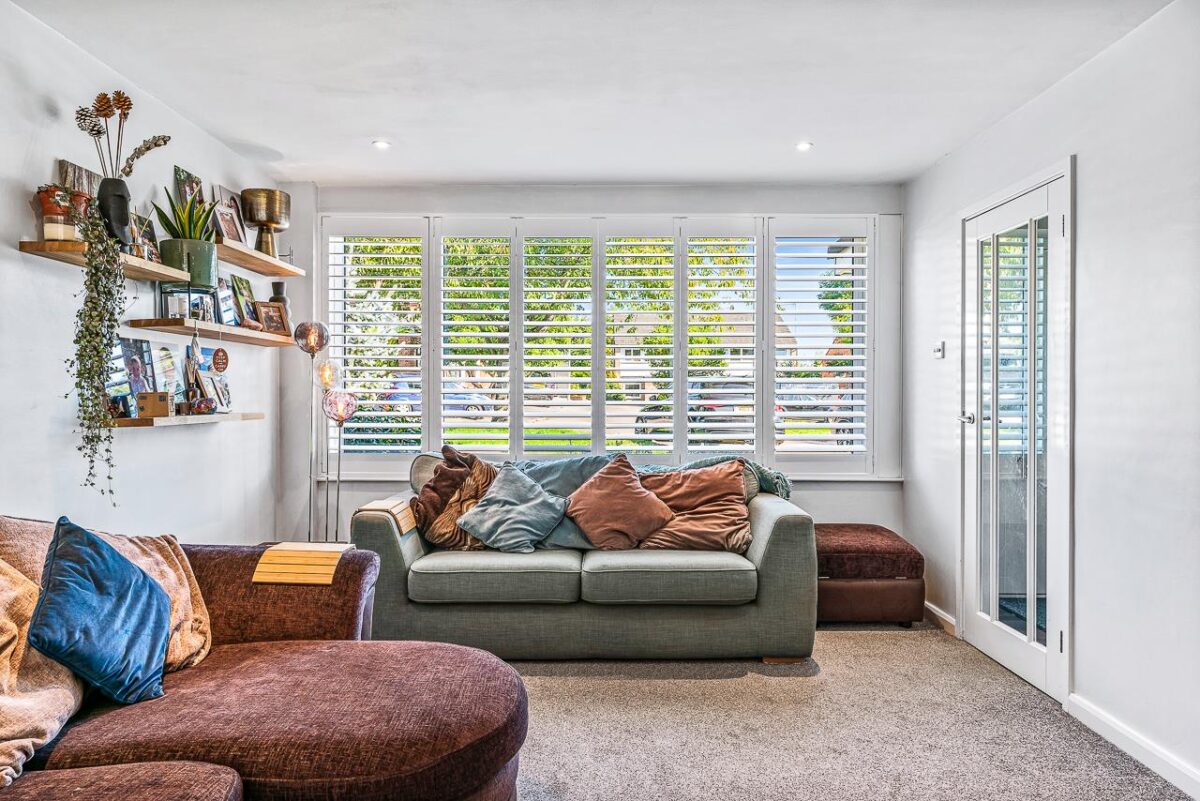Brookside, Hertford, SG13