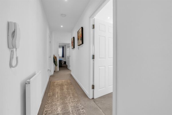 Arnold Close, Hertford, SG13