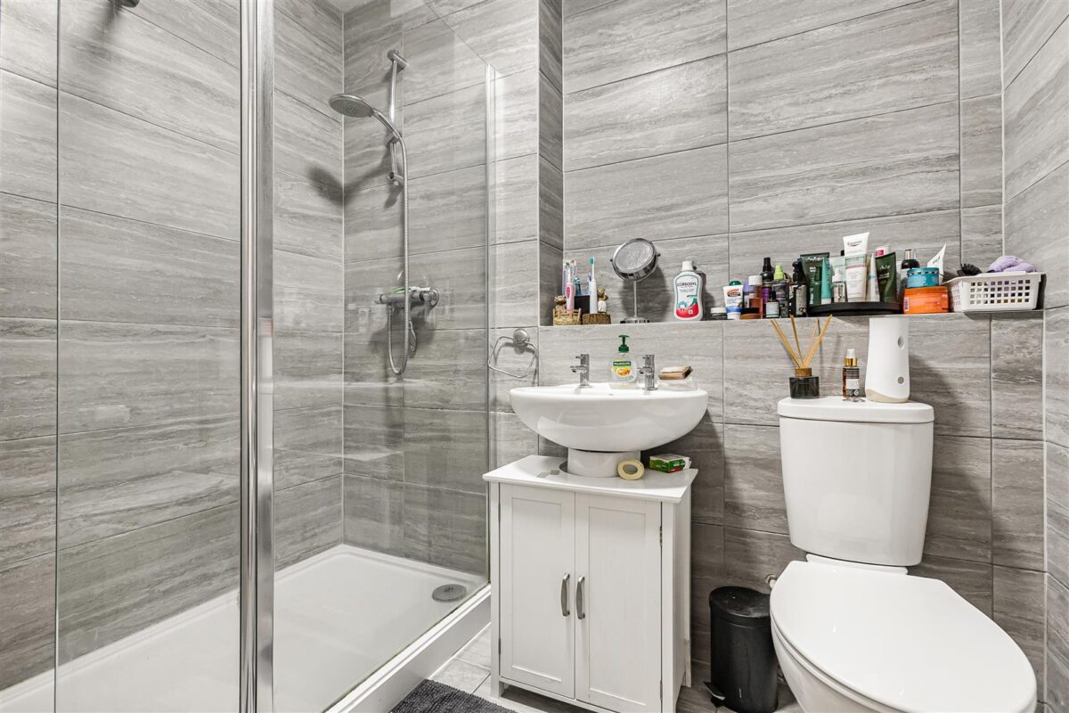 Halleys Ridge, Hertford, SG14