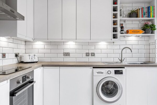 Brookside, Hertford, SG13