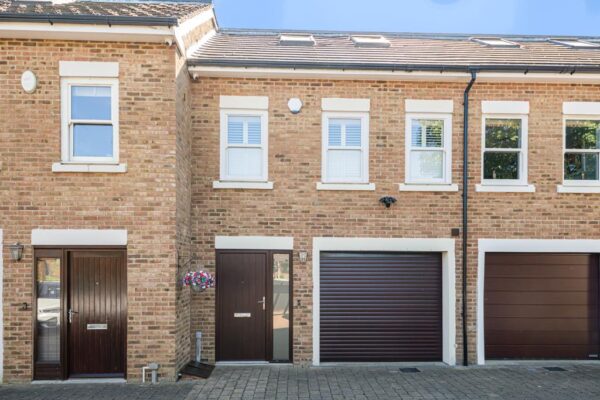 Kingfisher Close, Broxbourne