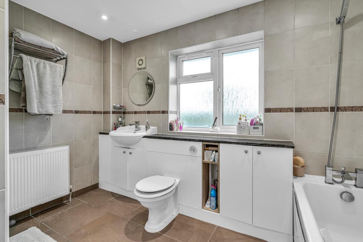 Priors Close, Hertford Heath, Hertford