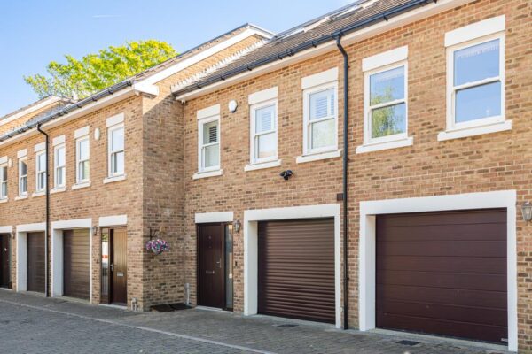 Kingfisher Close, Broxbourne