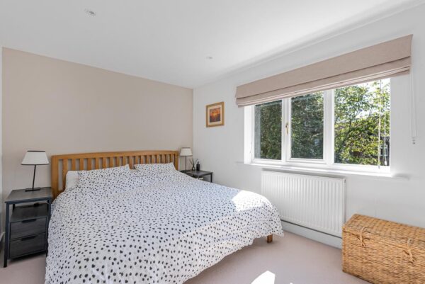 Halleys Ridge, Hertford