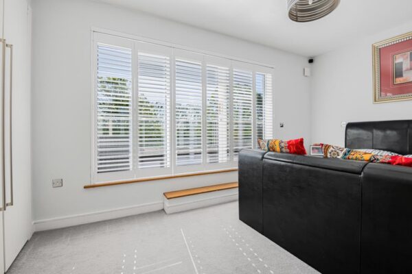 Kingfisher Close, Broxbourne