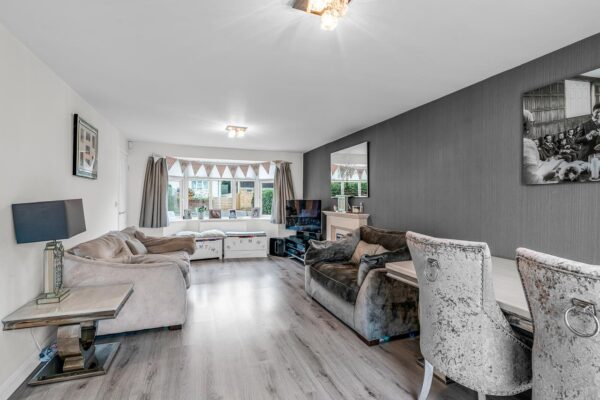 Priors Close, Hertford Heath, Hertford
