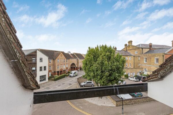 Bluecoat Court, Hertford