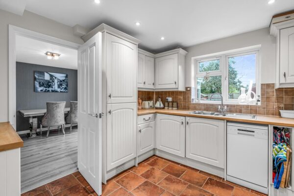 Priors Close, Hertford Heath, Hertford