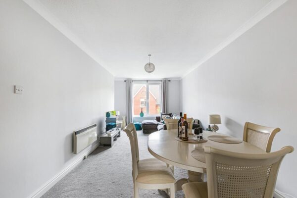 Bluecoat Court, Hertford