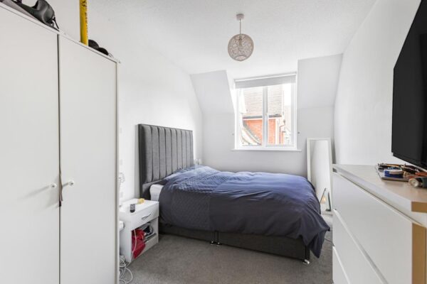 Bluecoat Court, Hertford