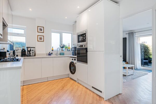 Halleys Ridge, Hertford